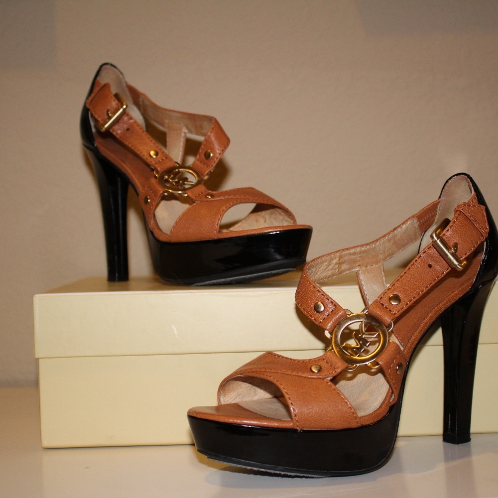 Michael Kors heels Luggage Collection Tan/Patent